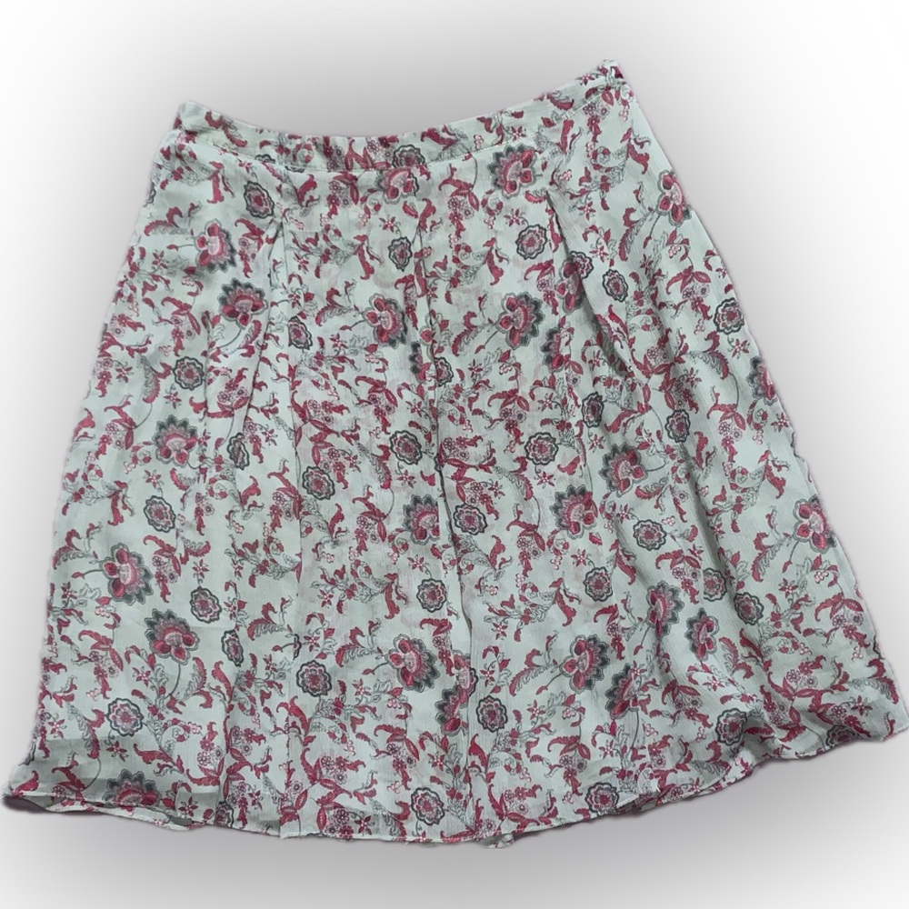 Jaclyn Smith floral skirt